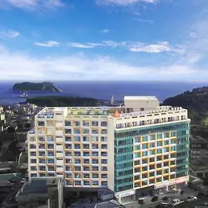 厄姆斯德酒店 酒店