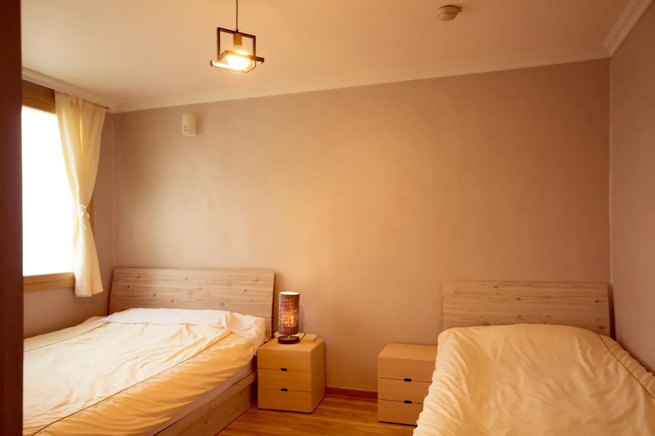 Yeha Guesthouse Jeju